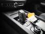 Volvo V60 B4 Plus Dark DCT | 197 PK | Memory Seat | Lederen Bekleding | Camera | Stoelverwarming | Elektrische Kofferklep |