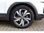 Volkswagen T-Cross 1.0 TSI 110pk DSG Life | Black Pakket | Navigatie | Climatronic