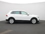 Volkswagen Tiguan 1.4 eHybrid DSG Elegance 245 PK| | Automaat | Panorama Dak | Navigatie | Apple carplay | Adaptieve cruise control | Parkeersensoren | Achteruitrij Camera | Climate control | Elektrische achterklep | Park Assist