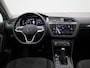 Volkswagen Tiguan 1.4 eHybrid DSG Elegance 245 PK| | Automaat | Panorama Dak | Navigatie | Apple carplay | Adaptieve cruise control | Parkeersensoren | Achteruitrij Camera | Climate control | Elektrische achterklep | Park Assist