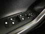 Volkswagen Polo 1.0 TSI Life 95 pk | Navigatie via App | Panoramadak | 17" LM velgen | Parkeersensoren | Adaptieve cruise control | LED koplampen | Stoelverwarming |