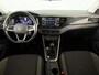 Volkswagen Polo 1.0 TSI Life 95 pk | Navigatie via App | Panoramadak | 17" LM velgen | Parkeersensoren | Adaptieve cruise control | LED koplampen | Stoelverwarming |
