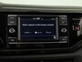Volkswagen Polo 1.0 TSI Life 95 pk | Navigatie via App | Panoramadak | 17" LM velgen | Parkeersensoren | Adaptieve cruise control | LED koplampen | Stoelverwarming |