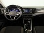 Volkswagen Polo 1.0 TSI Life 95 pk | Navigatie via App | Panoramadak | 17" LM velgen | Parkeersensoren | Adaptieve cruise control | LED koplampen | Stoelverwarming |