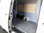 Volkswagen Transporter 2.0 TDI L2H1 28 Comfortline 110 pk | Verlengde garantie | Navigatie via App | Parkeersensoren achter | Cruise control |