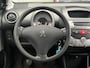 Peugeot 107 1.0 Access Accent | Airco | Allseason banden | Stuurbekrachtiging | radio-CD/MP3 speler | Isofix |