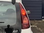 Peugeot 107 1.0 Access Accent | Airco | Allseason banden | Stuurbekrachtiging | radio-CD/MP3 speler | Isofix |