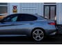 Alfa Romeo Giulia 2.0 T 320PK Veloce Aut.*NL-Auto*Perfect Onderh.*Black Pack/Sportstoelen Leder/Stoelverw./Stuurverw./Apple Carplay-Android/LED/Camera/Memorie/Keyless Entry+Go/Dodehoek/Rijstrook/Parkeersens.V+A/19 inch LM*