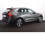 Volvo XC60 T8 Recharge AWD Momentum - Panorama/schuifdak - IntelliSafe Assist & Surround - Parkeercamera achter - Verwarmde voorstoelen - Parkeersensoren voor & achter - Volvo On Call - Elektr. inklapbare trekhaak - 19' LMV