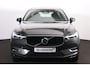 Volvo XC60 T8 Recharge AWD Momentum - Panorama/schuifdak - IntelliSafe Assist & Surround - Parkeercamera achter - Verwarmde voorstoelen - Parkeersensoren voor & achter - Volvo On Call - Elektr. inklapbare trekhaak - 19' LMV