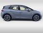 Volkswagen ID.3 Life 58 kWh 204pk Navigatie / 18"LM velgen / Zwart dak / App-connect / Parkeersensoren / Keyless-Go State of health is 89%