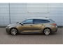 Toyota Corolla Touring Sports 2.0 Hybrid Business Plus O.a: Afn. haak, Camera, Carplay, Stoelverw, Clima, Etc. All-in prijs!