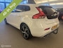 Volvo V40 2.0 T2 R-Design