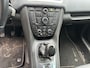 Opel Meriva 1.4 met trekhaak, airco, PDC, cruise control