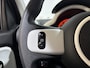 Renault Twingo 75PK SCe Collection | Stoelverwarming Bestuurdersstoel | Cruise Control | Airco | USB | Licht Sensor | Bluetooth | LED Dagrijverlichting | Elektrische Ramen & Spiegels | Armsteun | DAB Radio |