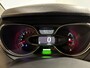 Renault Captur 90PK TCe Intens | Navi | Camera | Cruise Control | Parkeersensoren | Licht & Regen Sensor | Lichtmetalen Velgen | Privacy Glass | Full LED | Armsteun | Licht & Regen Sensor |