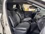 Renault Captur 90PK TCe Intens | Navi | Camera | Cruise Control | Parkeersensoren | Licht & Regen Sensor | Lichtmetalen Velgen | Privacy Glass | Full LED | Armsteun | Licht & Regen Sensor |