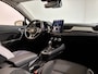 Renault Captur 130PK TCe Intens Automaat | Schuif/Kantel Dak | 9,3" Navi | Camera | Parkeersensoren | Apple CarPlay/Android Auto | Stoelverwarming | Climate Control | Lichtmetalen Velgen | Digital Cockpit |