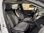 Renault Captur 130PK TCe Intens Automaat | Schuif/Kantel Dak | 9,3" Navi | Camera | Parkeersensoren | Apple CarPlay/Android Auto | Stoelverwarming | Climate Control | Lichtmetalen Velgen | Digital Cockpit |