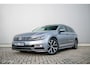 Volkswagen Passat Variant 1.4 TSI ACT Highline Business R | VC | ACC | Camera | Alcantara | Trekhaak | Dealer onderhouden | LED | Rijklaar |