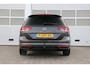 Volkswagen Passat Variant 1.5 TSI 150pk DSG Business | Trekhaak | Navigatie | All-Season Banden | Parkeersensoren