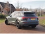 Audi E-tron 55 quattro Business edition 95 kWh | 21 Inch | Camera | Apple Carplay | Sfeerverlichting | Stoelmemory |