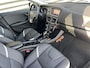 Volvo V40 1.5 T3 Dynamic Edition Pano Camera LED