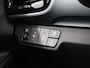 Kia Stonic 1.0 T-GDi MHEV DynamicLine | Trekhaak | Navigatie | Parkeercamera | Climate Control | Cruise Control |