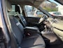 Renault Grand Scenic 1.2 TCe R-Cinéma Cruise Keyless Leder Airco Navi DVD Trekhaak PDC 17 Inch Zeer Nette Auto !!!