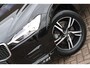 Volvo XC60 2.0 T5 250pk AUT R-Design | Trekhaak Afneembaar | Navigatie | PDC | Stoelverwarming