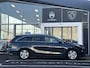 Kia Ceed Sportswagon 1.4 T-GDi DynamicPlusLine | Stoel-/Stuurverwarming | DAB | Climate Control | Adaptive Cruise Control | Apple Carplay/Android Auto | Trekhaak | Parkeercamera/-sensoren | Keyless Entry/Start | Lichtmetalen velgen |
