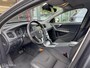 Volvo V60 1.5 T3 Kinetic / Navigatie / Half leder / Etc..