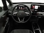 Volkswagen ID.3 Pro Business 59 kWh | Achteruitrijcamera | Stoel- en stuurverwarming | Matrix LED |