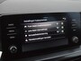 Skoda Scala 1.0 TSI Sport Business | Apple Carplay | Trekhaak | Parkeensensoren | Sportstoelen | NL-Auto |