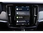 Volvo V90 2.0 T6 Plug-in hybrid AWD Ultimate Bright | Panoramadak | Geventileerd leder | Stoel en stuurverwarming | Adaptieve cruise control