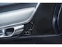 Volvo V90 2.0 T6 Plug-in hybrid AWD Ultimate Bright | Panoramadak | Geventileerd leder | Stoel en stuurverwarming | Adaptieve cruise control