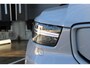 Volvo XC40 Recharge P8 AWD R-Design | Adaptieve Cruise Control | Pilot Assist | Harman/Kardon Audiosysteem | Dodehoekherkenning | Warmtepomp | 20" Lichtmetalen velgen | Stoelverwarming | Stuurwielverwarming