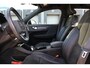 Volvo XC40 Recharge P8 AWD R-Design | Adaptieve Cruise Control | Pilot Assist | Harman/Kardon Audiosysteem | Dodehoekherkenning | Warmtepomp | 20" Lichtmetalen velgen | Stoelverwarming | Stuurwielverwarming
