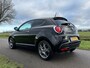 Alfa Romeo MiTo 1.4 Distinctive | Pack Sport | Apple CarPlay/Android Auto | 17" Velgen | DNA | Airco | PDC | Cruise | 6 Versnel.