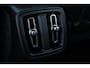 Volvo XC40 Recharge P8 AWD R-Design Lichtmetalen Velgen 19" |Kunstlederen/Alcantara Bekleding | R-Design Exterieur |Google Navigatiesysteem Full Map + Hard Disk | LED koplampen | Electronic Climate Controle | Verwarmende Voorstoelen + Stuurwiel |