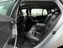 Volvo V60 2.4 D6 AWD Plug-In Hybrid Summum Automaat | Schuif-/Kanteldak | Leder | Navi | 17" Velen | Stoelverwarming | PDC | LED |