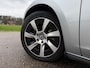 Volvo V60 2.4 D6 AWD Plug-In Hybrid Summum Automaat | Schuif-/Kanteldak | Leder | Navi | 17" Velen | Stoelverwarming | PDC | LED |