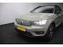 Volvo XC40 Recharge P8 AWD R-Design SOH 93,8% | Warmtepomp | Wegklapbare Trekhaak | Harman/Kardon | Camera | Leer