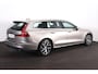 Volvo V60 T5 Momentum - IntelliSafe Assist & Surround - Parkeersensoren voor & achter - Apple Carplay & Android Auto - High Performance audio - 18' LMV
