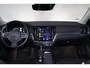 Volvo V60 T5 Momentum - IntelliSafe Assist & Surround - Parkeersensoren voor & achter - Apple Carplay & Android Auto - High Performance audio - 18' LMV