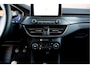 Ford Focus Wagon BWJ 2021 1.0 124 PK EcoBoost Hybrid Vignale HEAD UP DISPLAY / TREKHAAK | PANORAMADAK | XENON | STOELVERW. | LEDER | STUURVERW. | ADAPTIVE CRUISE | ELEKTRISCHE ACHTERKLEP | CAMERA | CARPAY + ANDROID | LMV | PDC