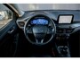 Ford Focus Wagon BWJ 2021 1.0 124 PK EcoBoost Hybrid Vignale HEAD UP DISPLAY / TREKHAAK | PANORAMADAK | XENON | STOELVERW. | LEDER | STUURVERW. | ADAPTIVE CRUISE | ELEKTRISCHE ACHTERKLEP | CAMERA | CARPAY + ANDROID | LMV | PDC