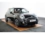 MINI Cooper S Mini 2.0 Panoramadak - Harman Kardon - Head up - Active Cruise Control - Comfort Access - Elektrisch verwarmbare voorstoelen - Elektrisch inklapbare buitenspiegels - Parking/Driving Assistant -