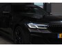 BMW 5-Serie Touring 530e xDrive M-sport | Panorama-dak | Comfort Stoelen | Harman & Kardon | Cruise Control Adaptief | Sfeerverlichting | Electrische Achterklep