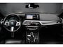 BMW 5-Serie Touring 530e xDrive M-sport | Panorama-dak | Comfort Stoelen |  Harman & Kardon | Cruise Control Adaptief | Sfeerverlichting | Electrische Achterklep
